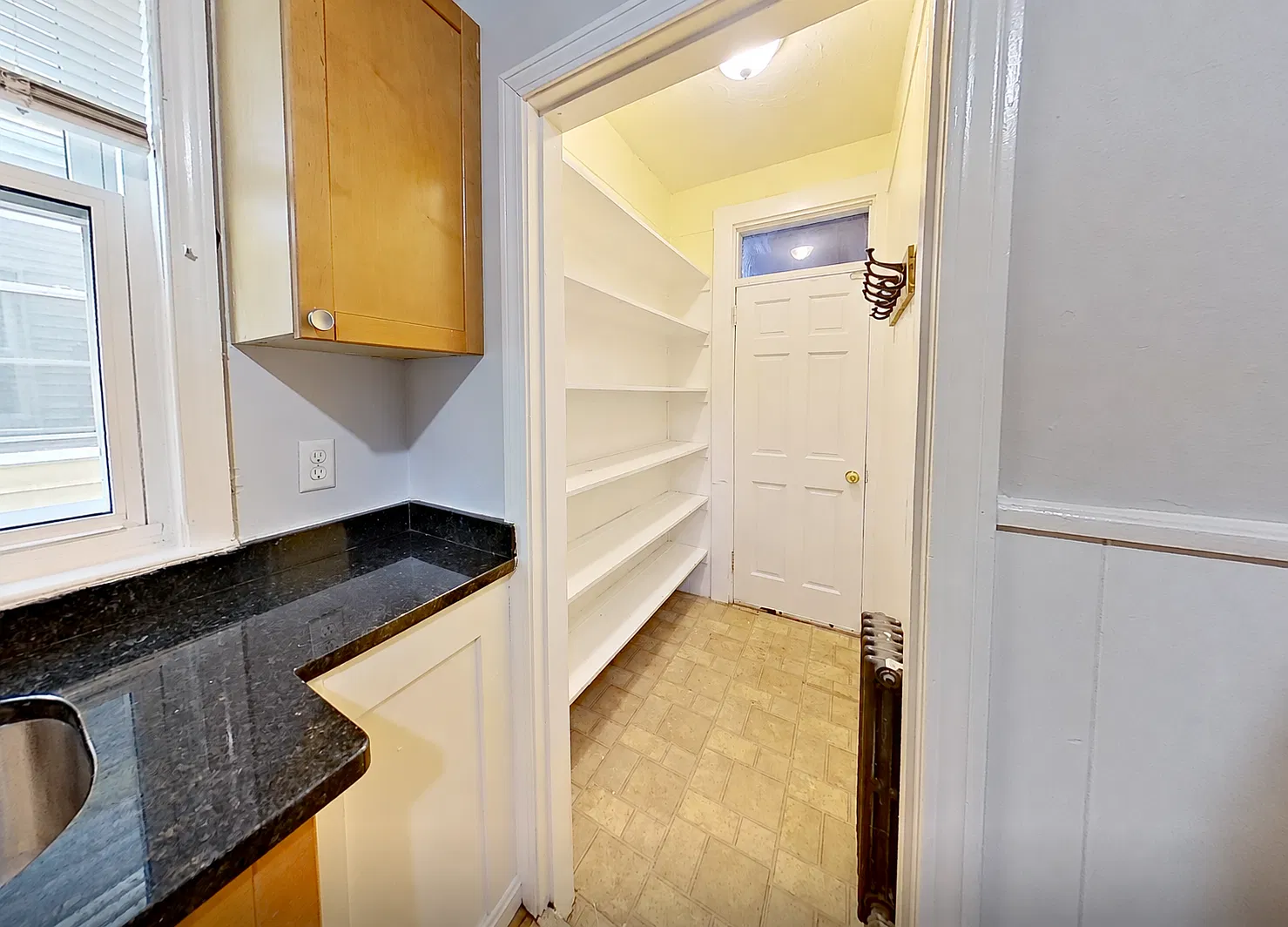 4 bed, $5,395 — Photo 3
