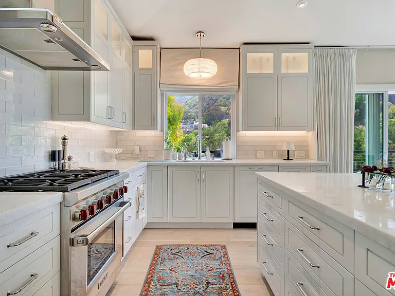 3859 Rambla Pacifico — Photo 30