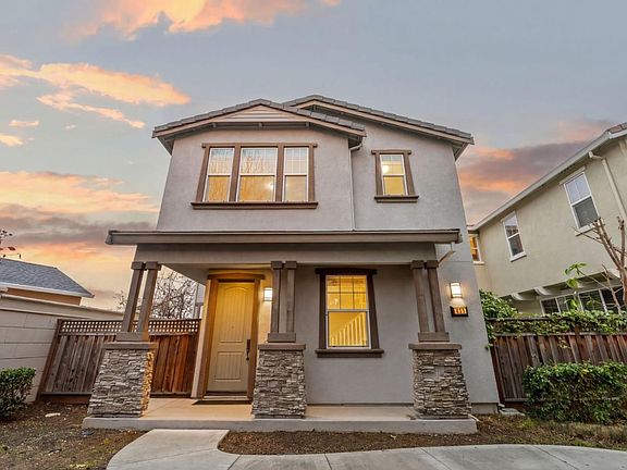 2nd image of 639 Montage Cir