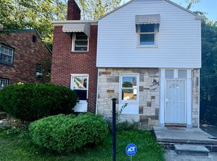 10166 Roxbury St, Detroit, MI 48224