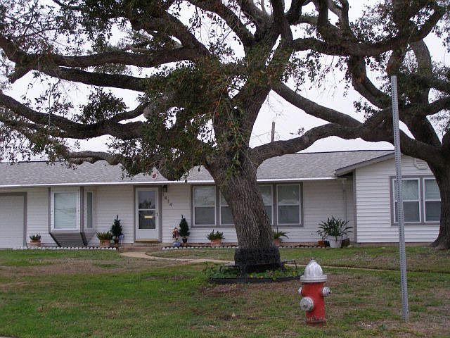1st image of 1414 Bayou Shore Dr