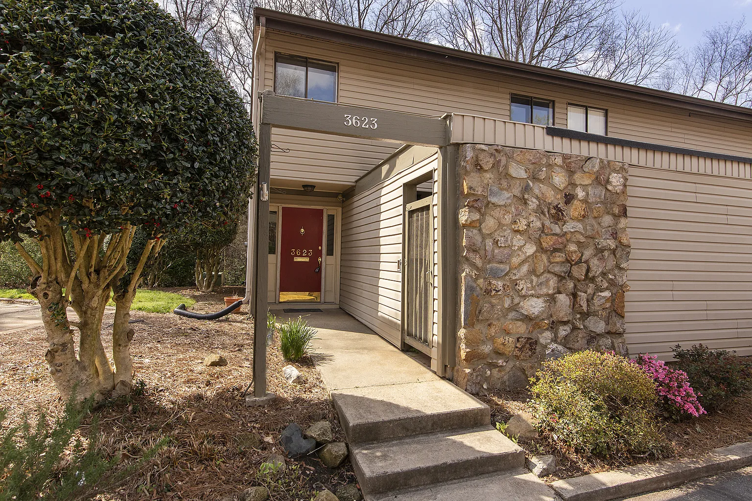 3623 Maple Glenn Ln photo 1