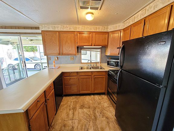 5th image of 12873 E 36th Way