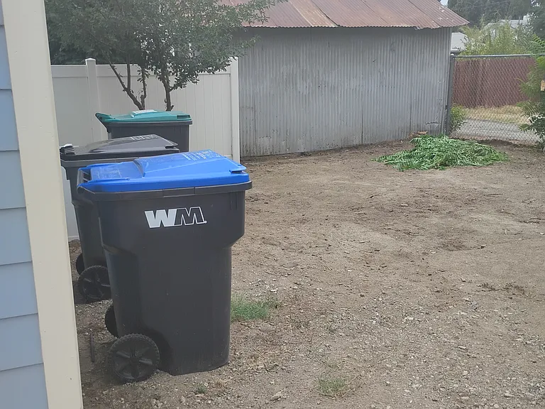 981 N San Gorgonio Ave — Photo 29