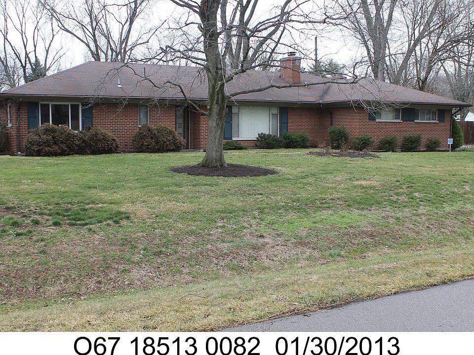 207 Cheltenham Dr.