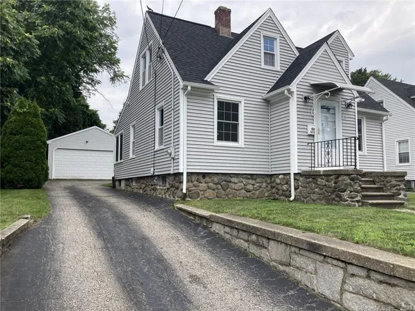 932 Highland Avenue, Waterbury, CT 06708