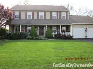 13 Winterberry Dr, Perkasie, PA 18944