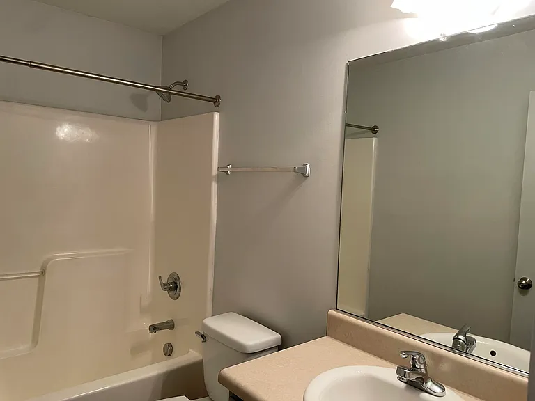 154 Fox Haven Dr — Photo 9