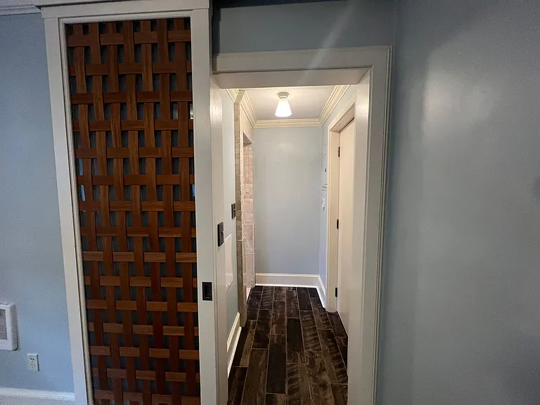 535 20th Ave E #103 — Photo 8