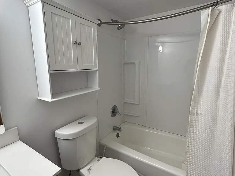 1735 S Allison St #B — Photo 8