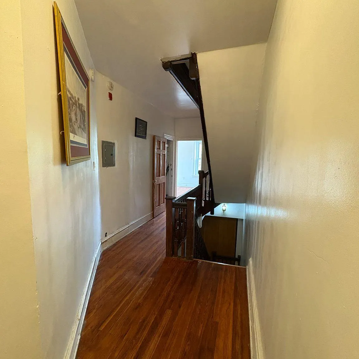 2 bed, 1.0 bath, 950 sqft, $1,495 — Photo 2