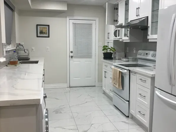 69 Lehar Cres, Toronto, ON M2H 1J4