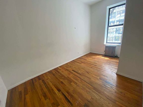3rd image of 411 E 70th St APT 3E