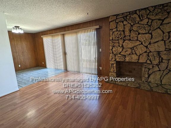 4th image of 2376 Westcott Ave