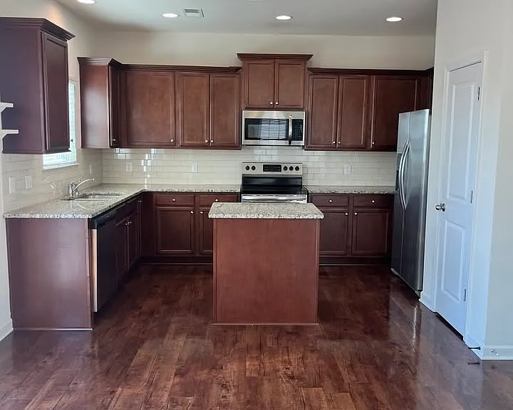 5400 Havenstone Ln — Photo 7