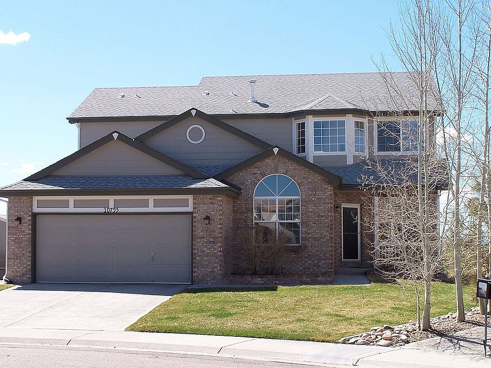 Beautiful home in a cul-de-sac 