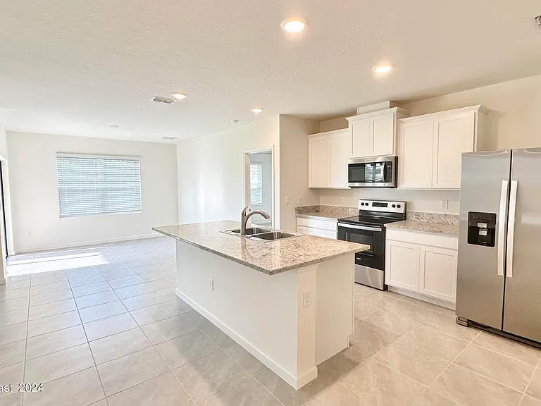 6495 Topaz Dr — Photo 12