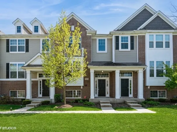 1425 N Charles Ave, Naperville, IL 60563