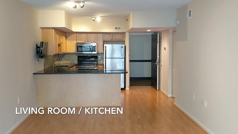 1st image of 1001 N Randolph St APT 217