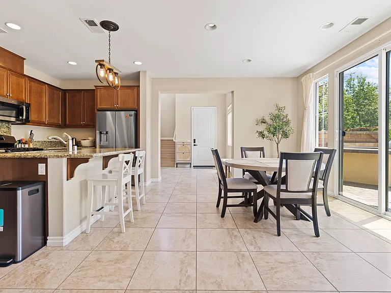 3261 Larkspur St — Photo 19
