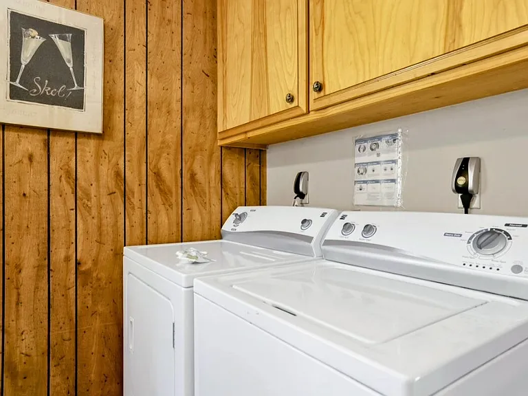 328 W Aeroplane Blvd — Photo 11