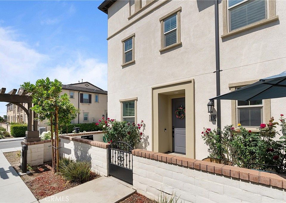 1st image of 2785 E Berry Loop Privado #13