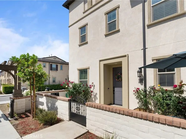 2785 E Berry Loop Privado #13, Ontario, CA 91761