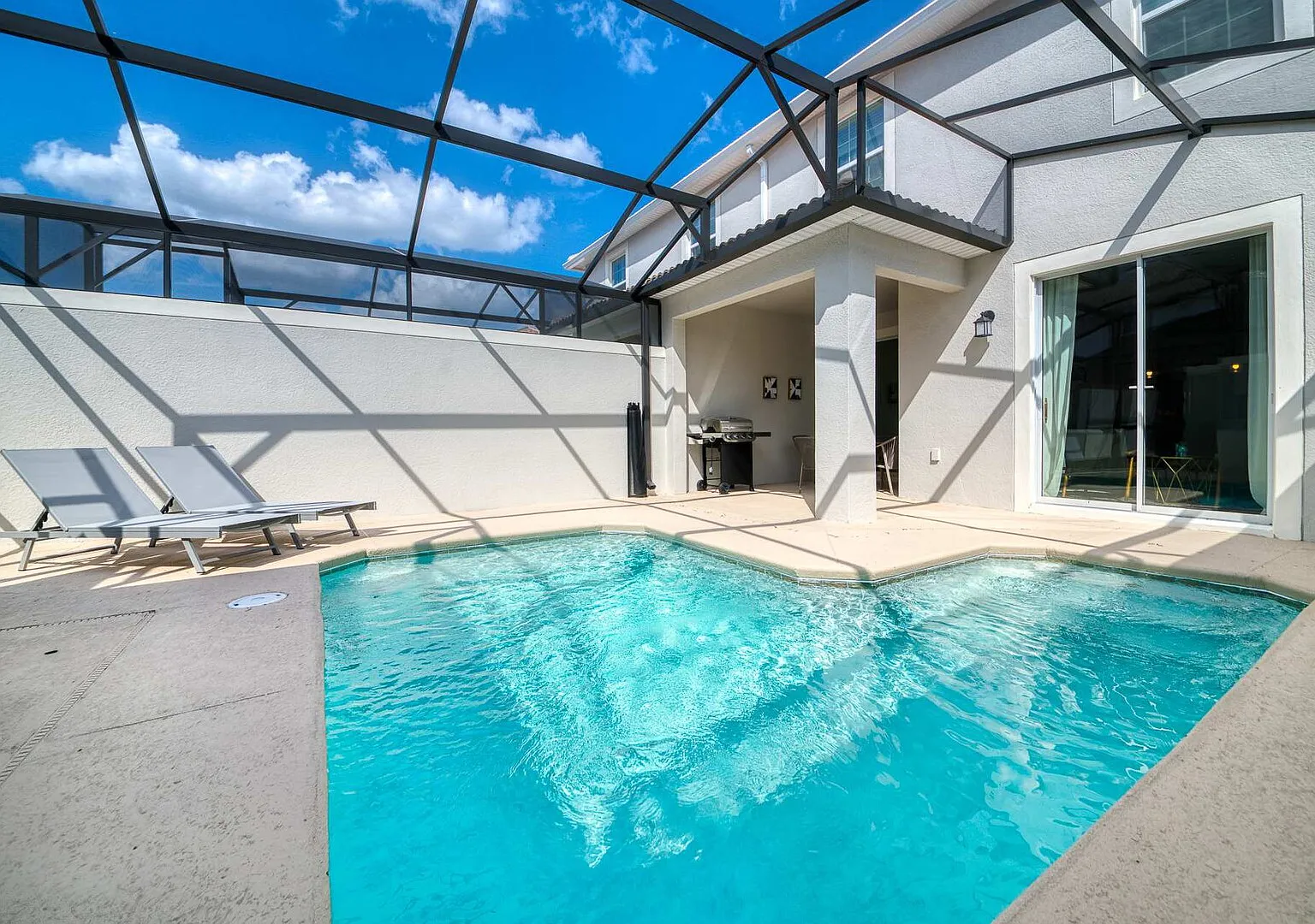 Beautiful Storey Lake Retreat, Minutes from Disney — Photo 4