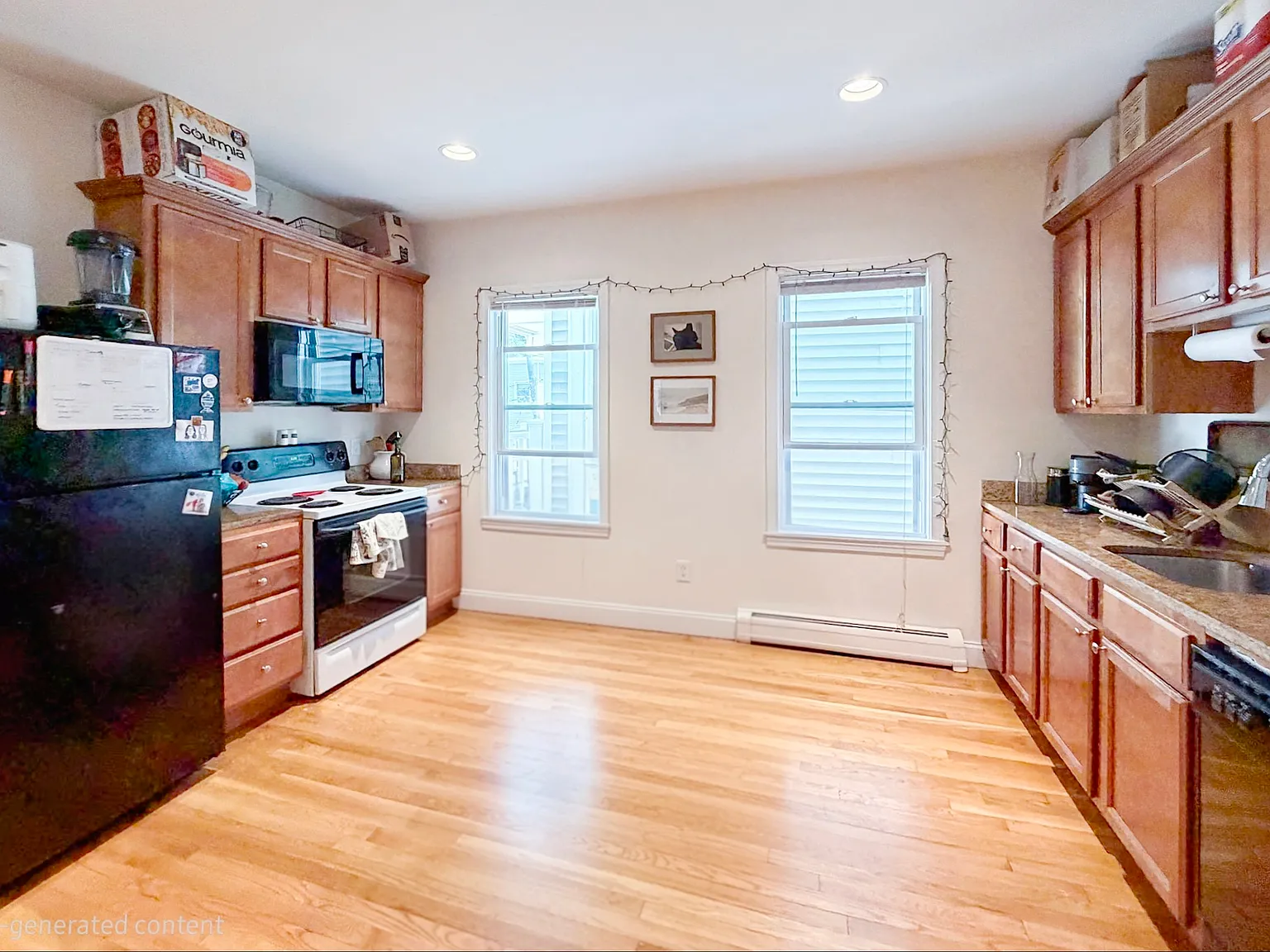 3 bed, 1400 sqft, $4,500 — Photo 3