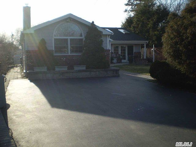 1st image of 313 1st St