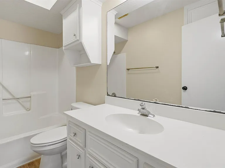 1712 Hazelwood St — Photo 18