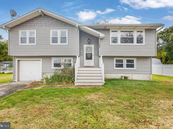 109 Driftwood Ln, Lanoka Harbor, NJ 08734