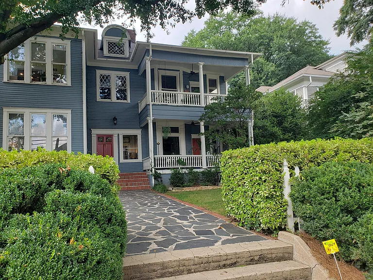 742 Piedmont Ave NE — Photo 2