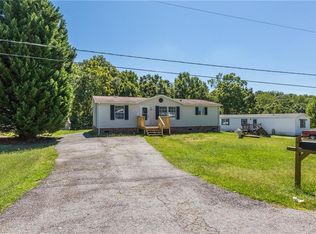 4885 Oak Branch Ln, Walkertown, NC 27051