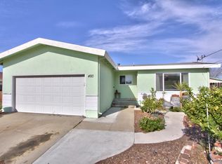 493 Jean Cir, Marina, CA 93933