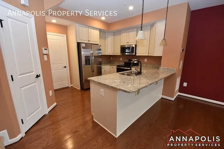 8040 Orchard Grove Rd — Photo 4