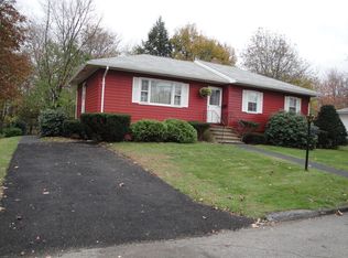 67 Lorenzo Cir, Methuen, MA 01844