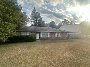 10 Hendry Rd, Petal, MS 39465