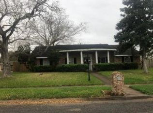 501 King Arthur St, Victoria, TX 77904