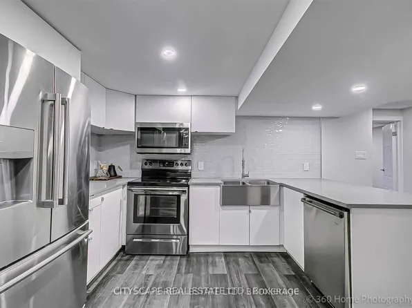 176 Wellesworth Dr #Basement, Toronto, ON M9C 4S1