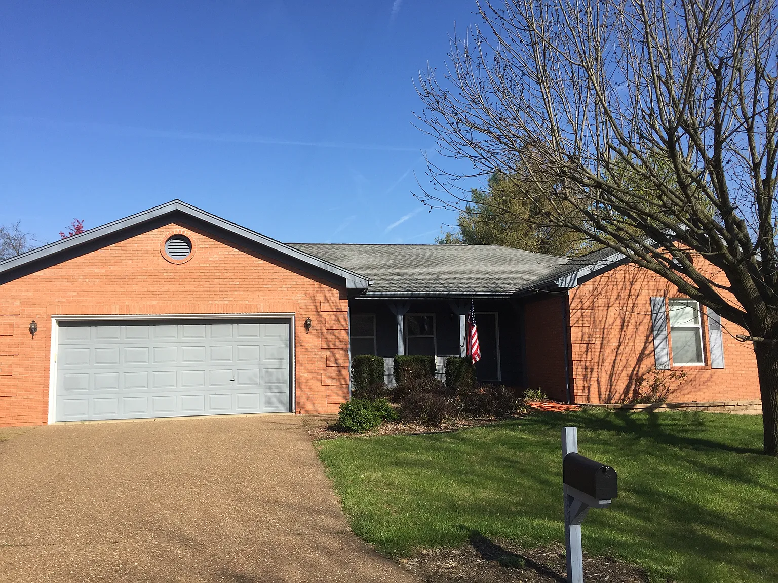 5822 Fiesta Dr photo 1