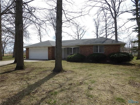 2nd image of 101 Glen Arbor Dr