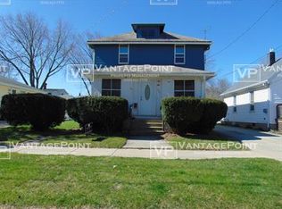 1268 Cass St, Green Bay, WI 54301