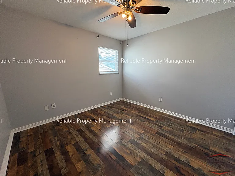 255 E Main St #22 — Photo 7