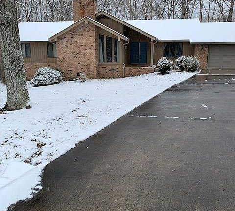 5th image of 126 Rolling Green Dr