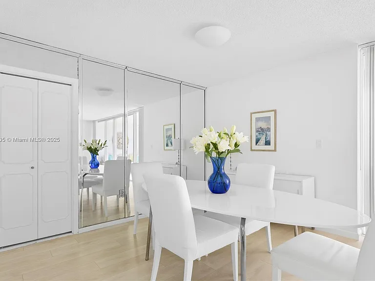 881 Ocean Dr #24C — Photo 5