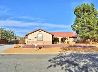 16165 Pauhaska Rd, Apple Valley, CA 92307