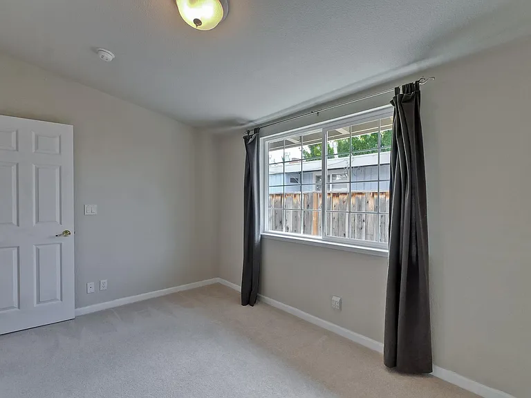 18701 Newsom Ave — Photo 24