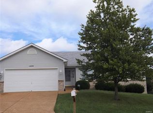 1409 N Woods Dr, Festus, MO