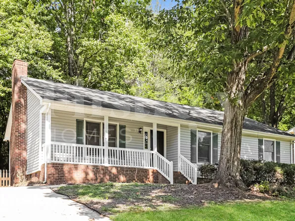 3007 Amidon Dr, Greensboro, NC 27410